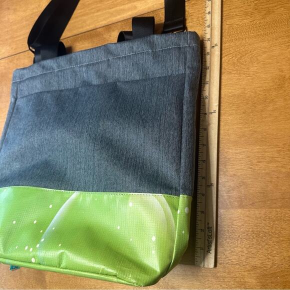 RareForm Cora Tote Insulated Recycled Vinyl Boat Bag Pockets Reusable Durable - Picture 9 of 11